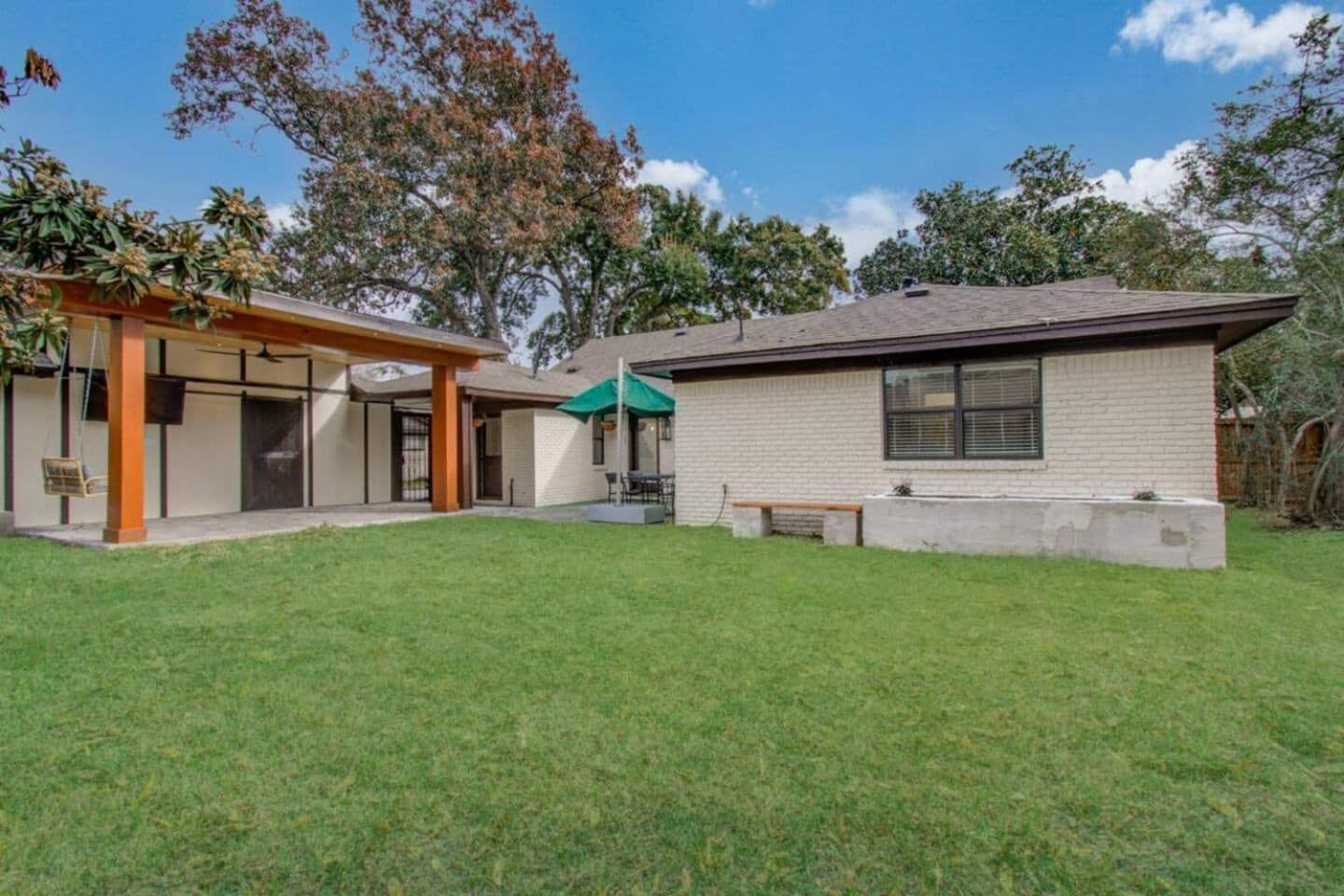 Western Oaks Retreat ヒューストン エクステリア 写真