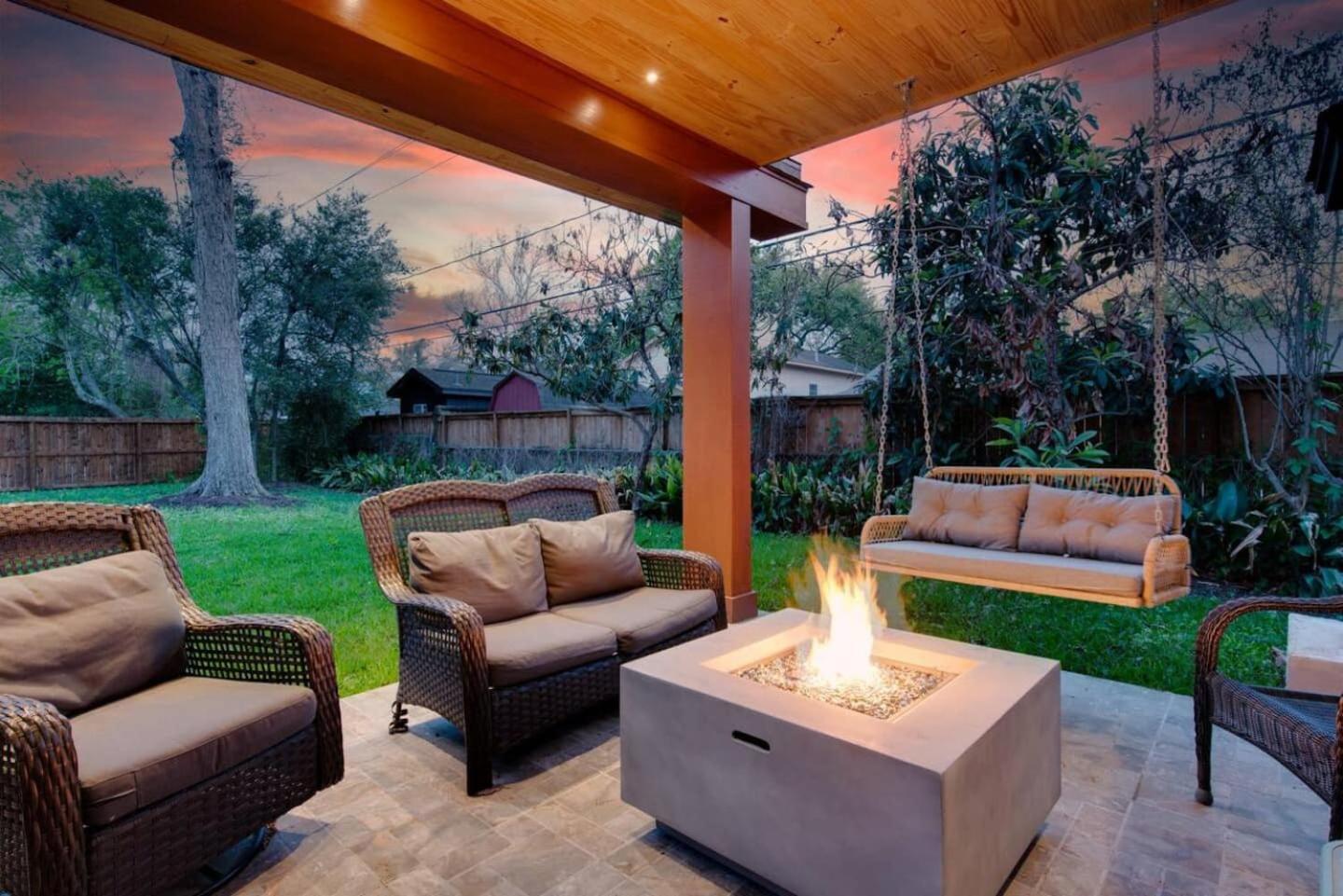 Western Oaks Retreat ヒューストン エクステリア 写真